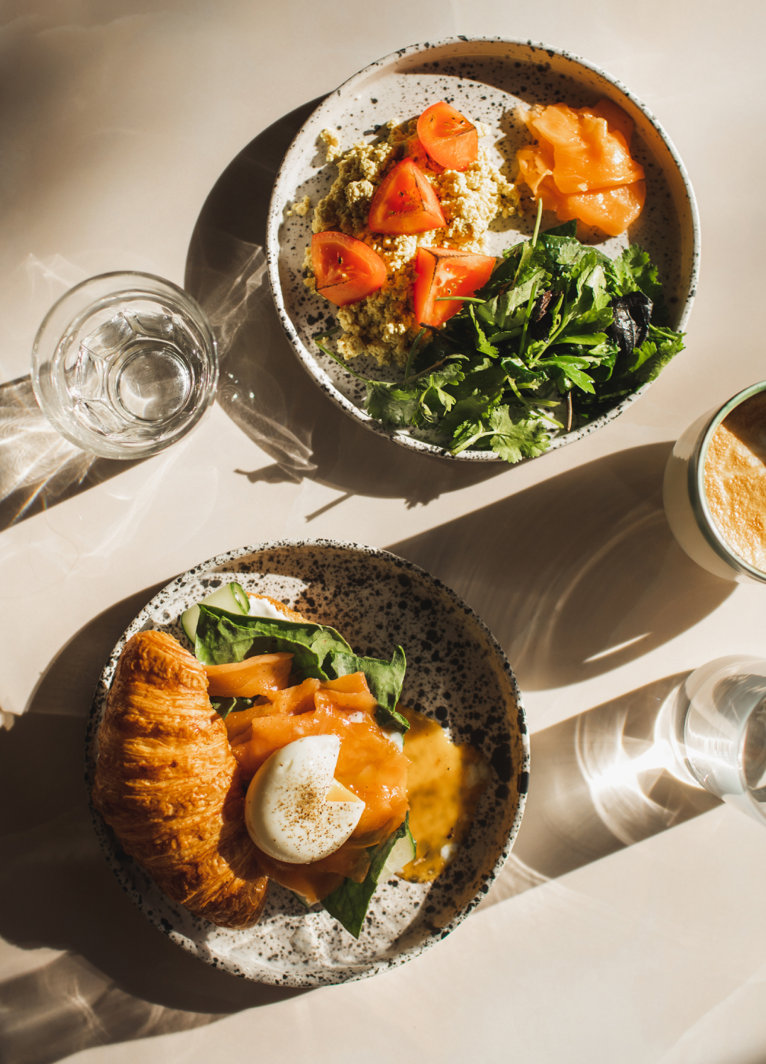 Lunch plates