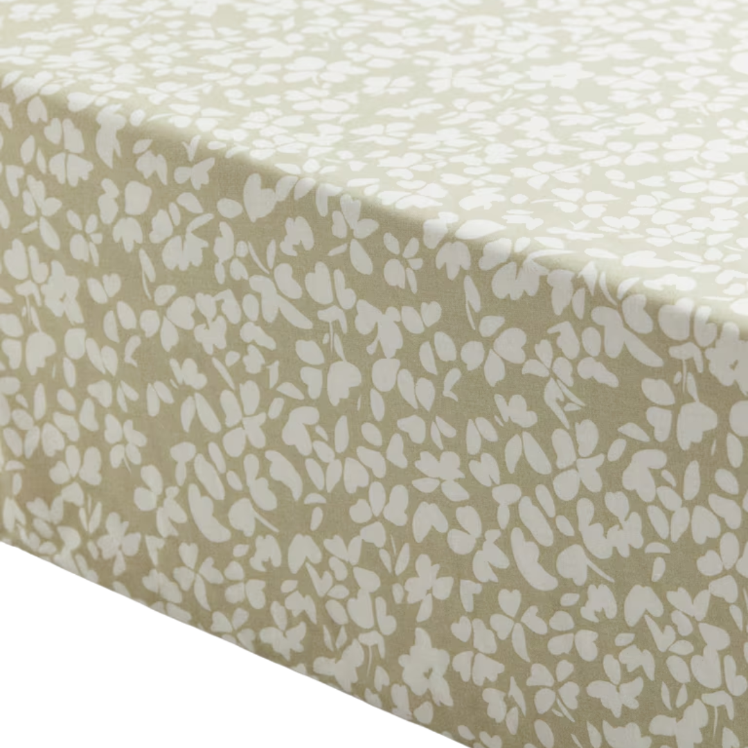 Sage-and-beige patterned fitted sheet