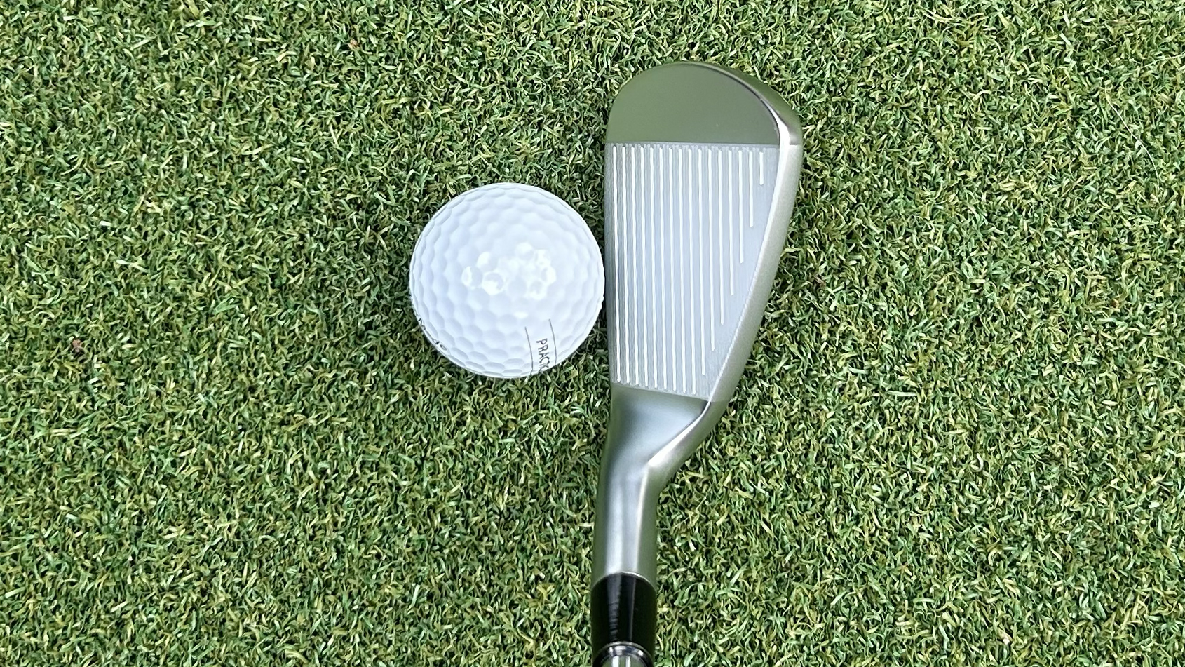 Photo of the Srixon ZXiR HL PW