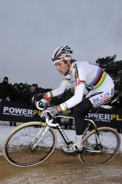 Niels Albert (BKCP Powerplus) on the move in Oostmalle.
