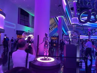 A robot in the Sphere Las Vegas during HPE Discover 2024