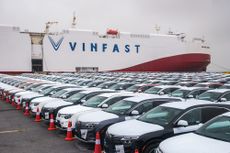 VinFast cars waiting for shipment