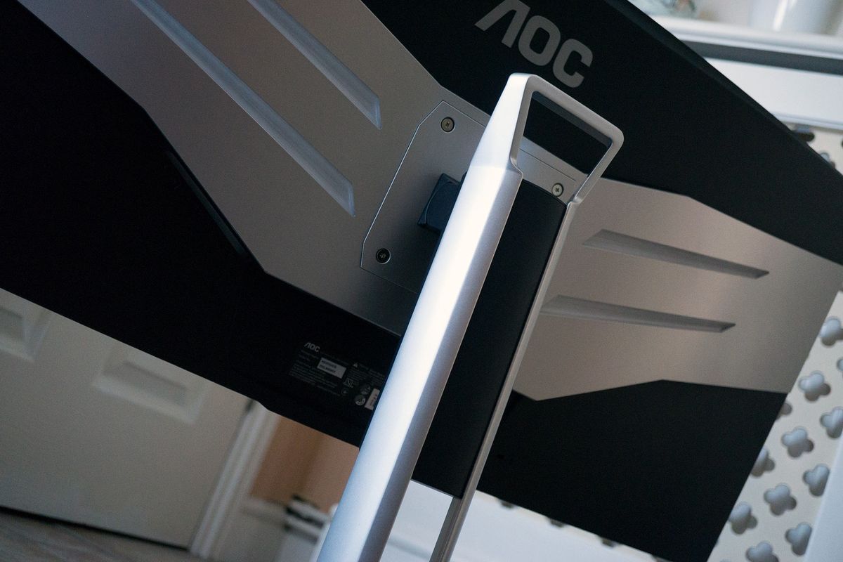AOC AG35UCG