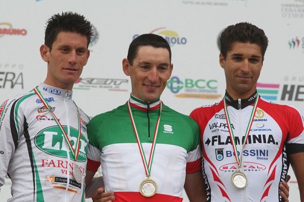 Gabriele Bosisio (LPR Brakes-Farnese Vini), Marco Pinotti (Columbia-Highroad) and Maurizio Biondo (Ceramica Flaminia-Bossini Docce)