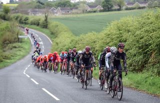 Team Ineos lead the chase
