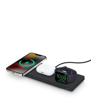 mophie 3-in-1 Travel Charger with MagSafe