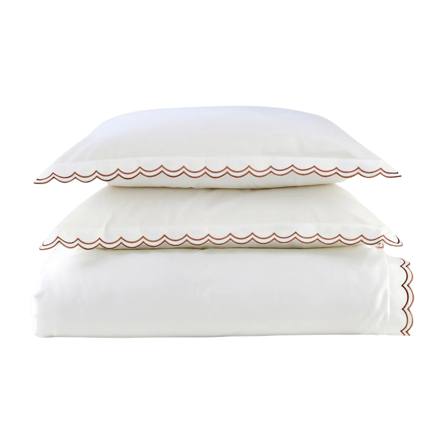 A white duvet set with a maroon scallop edge
