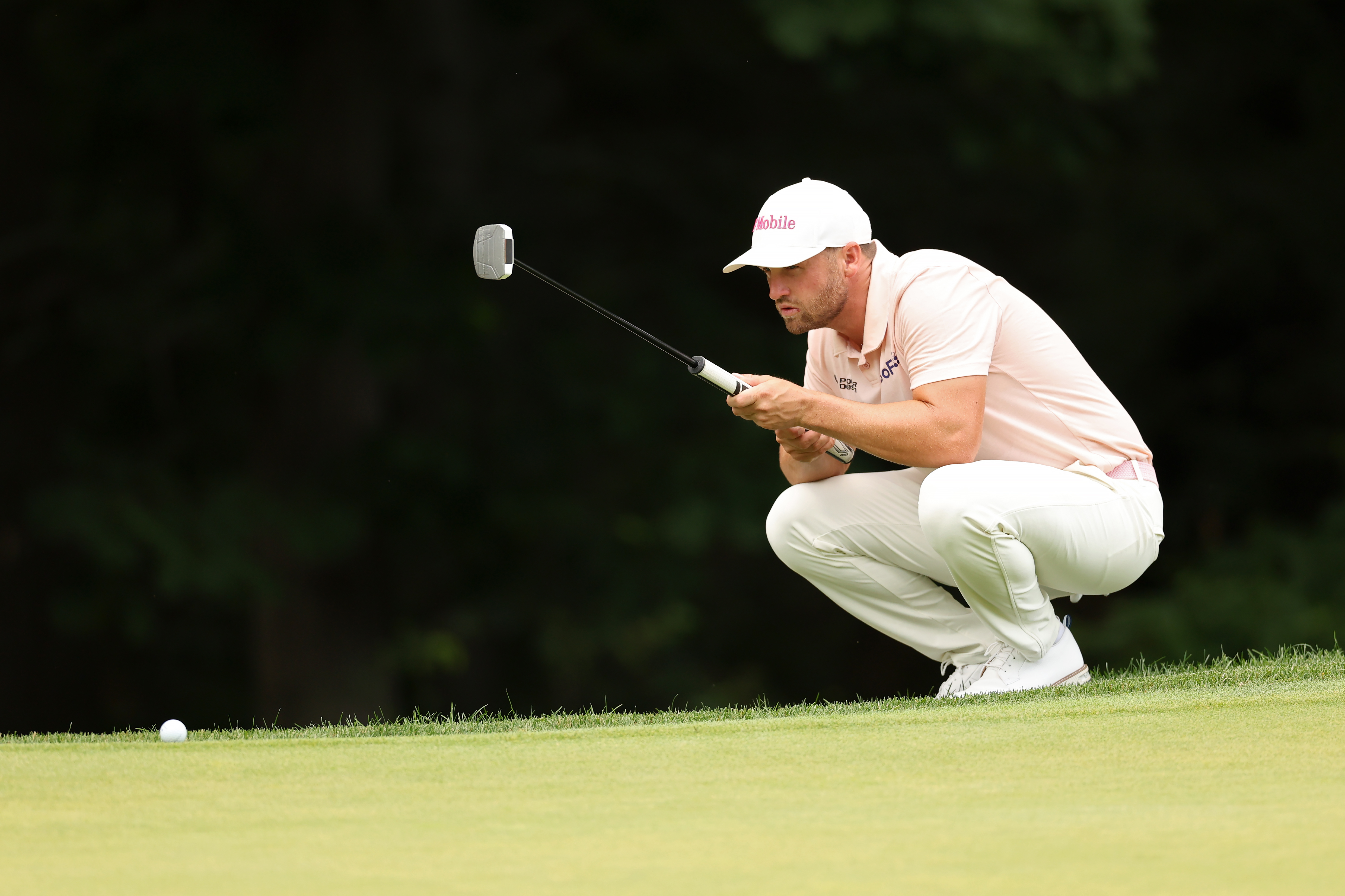 Wyndham Clark of the United States lines up a putt on the 10th green during the final round of the Travelers Championship 2026 at TPC River Highlands (Photo by Jordan Bank/Getty Images)