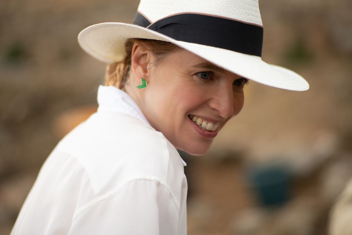 THEKLA REUTEN as JILLIAN SALVIUS