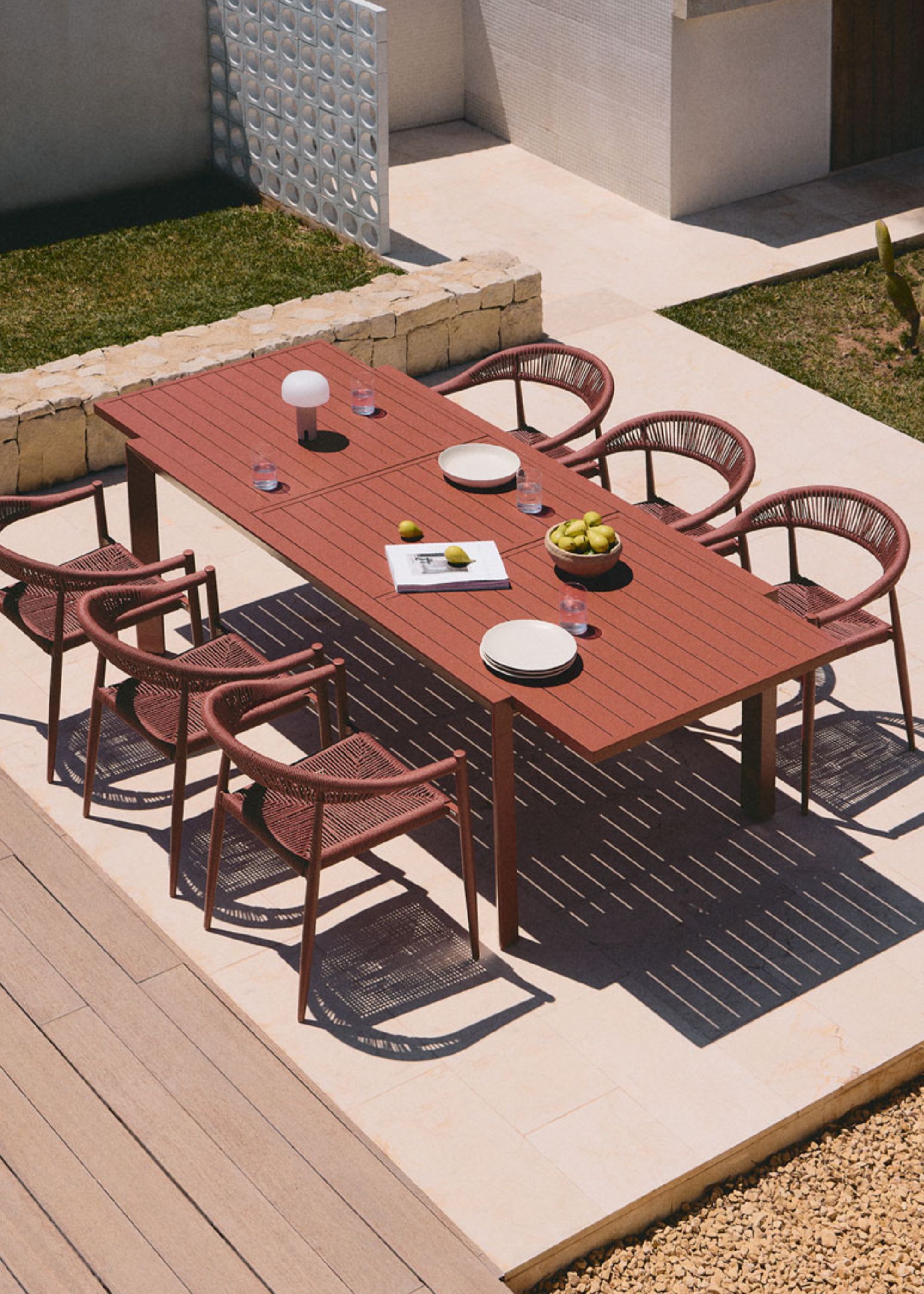 Sklum UK, Extendable Table and 6 Amatria Garden Chairs