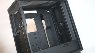 NZXT H7