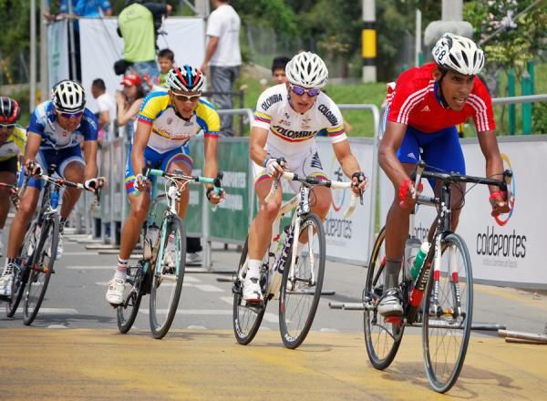 Yennier Lopez and Sergio Henao.