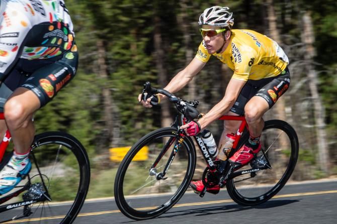 Serghei Tsvetkov (Jelly Belly) takes a corner during todays stage.