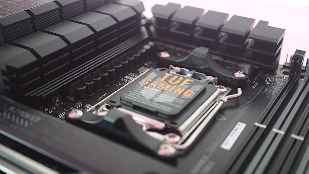 ASUS TUF Gaming X670EPlus WiFi review Solid specs and value for AMD
