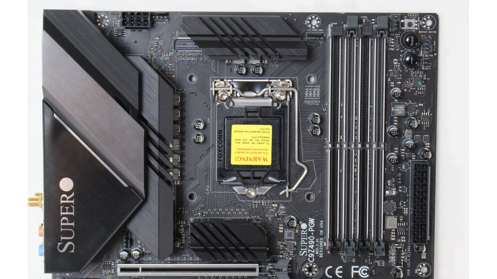 Supermicro C9Z490-PGW Review: Server DNA Meets Gaming | Tom's Hardware