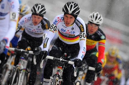 German champion Philipp Walsleben (BKCP Powerplus) up with the leaders.