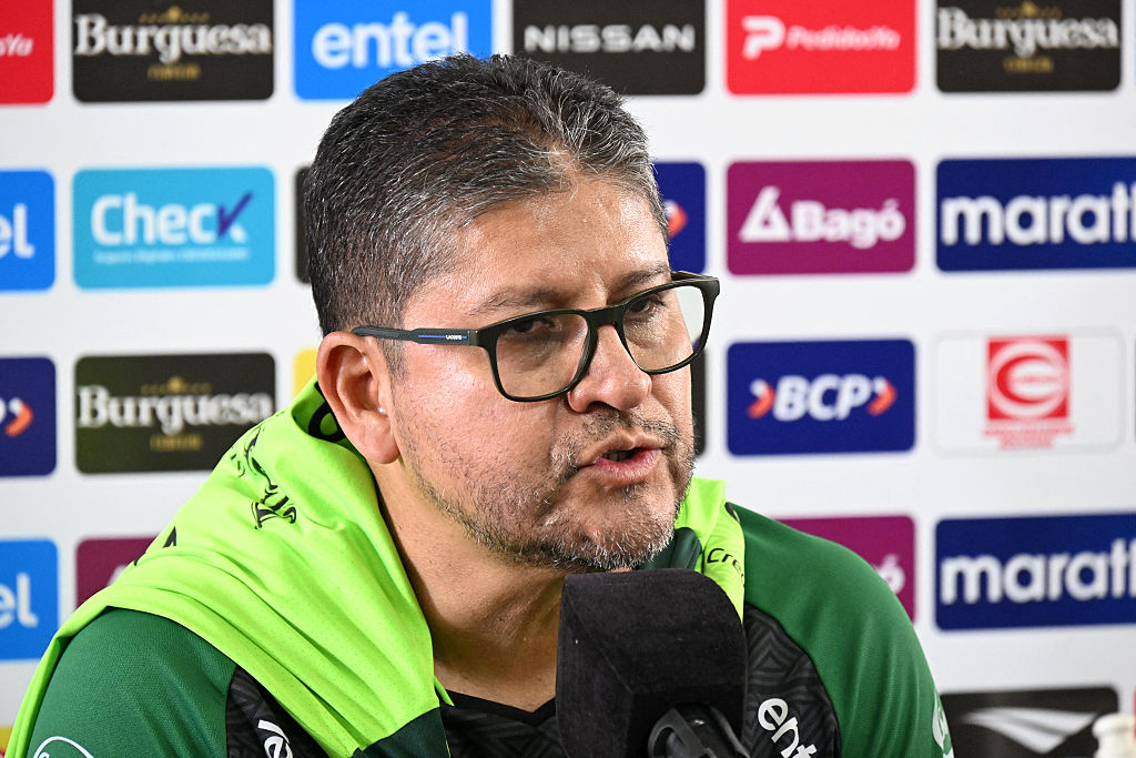 Bolivia's head coach Oscar Villegas speaks during a press conference in Tarija, Bolivia on January 17, 2026, on the eve of a friendly match between Bolivia and Panama. (Photo by Aizar RALDES / AFP)