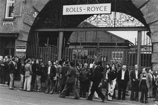 Workers locked out of the Parkside works of the Rolls-Royce Limited Aero Division in Coventry during an industrial dispute, 19th September 1979. (Photo by Aubrey Hart/Evening Standard/Hulton