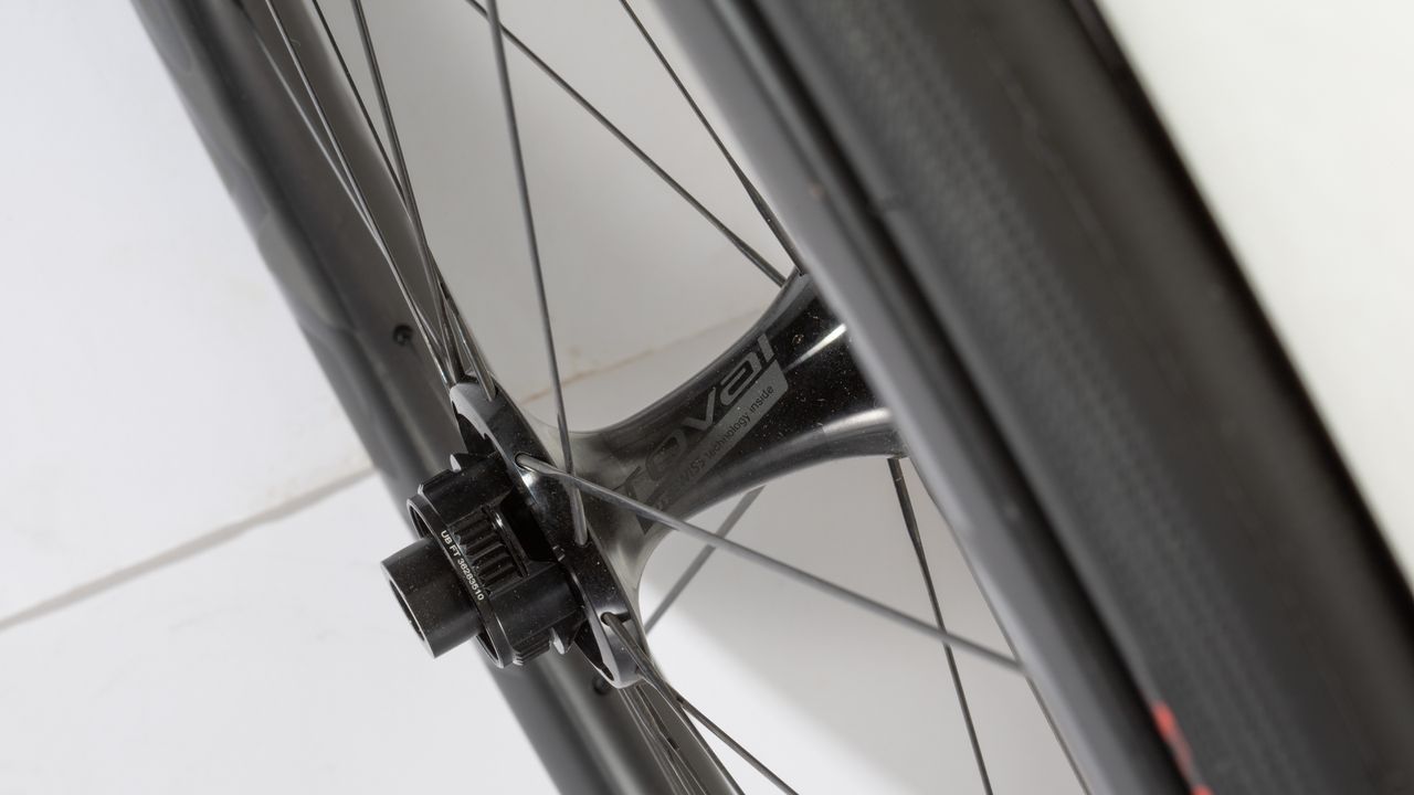 Roval Rapide CLX II front hub