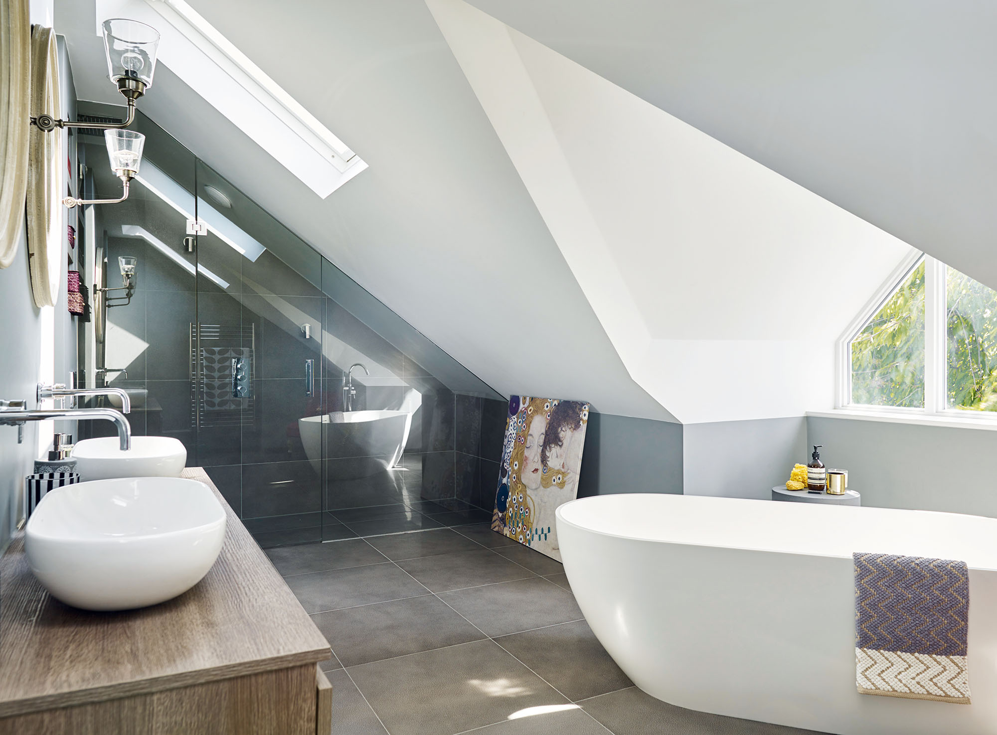en suite luxury bathroom with freestanding bath