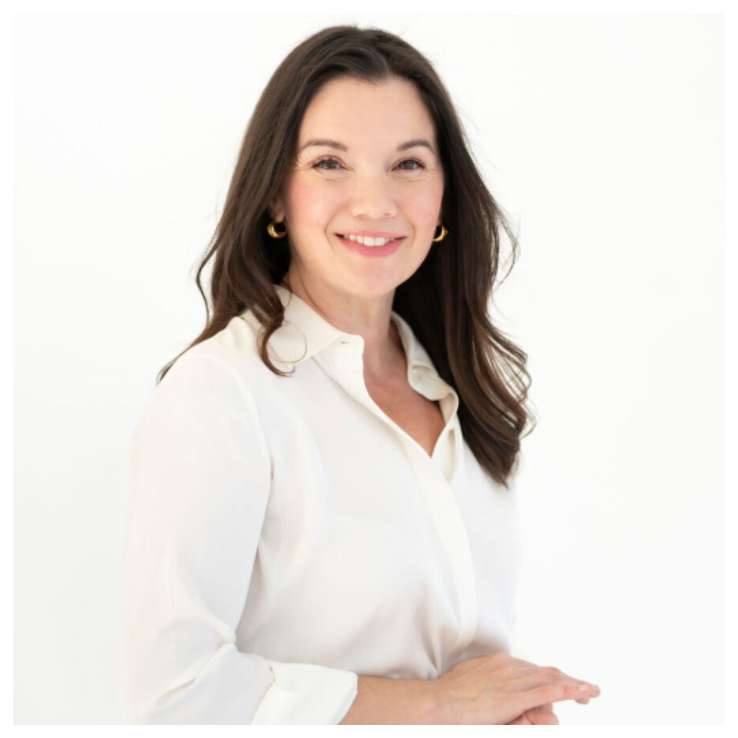 A headshot of Beth Helmstetter