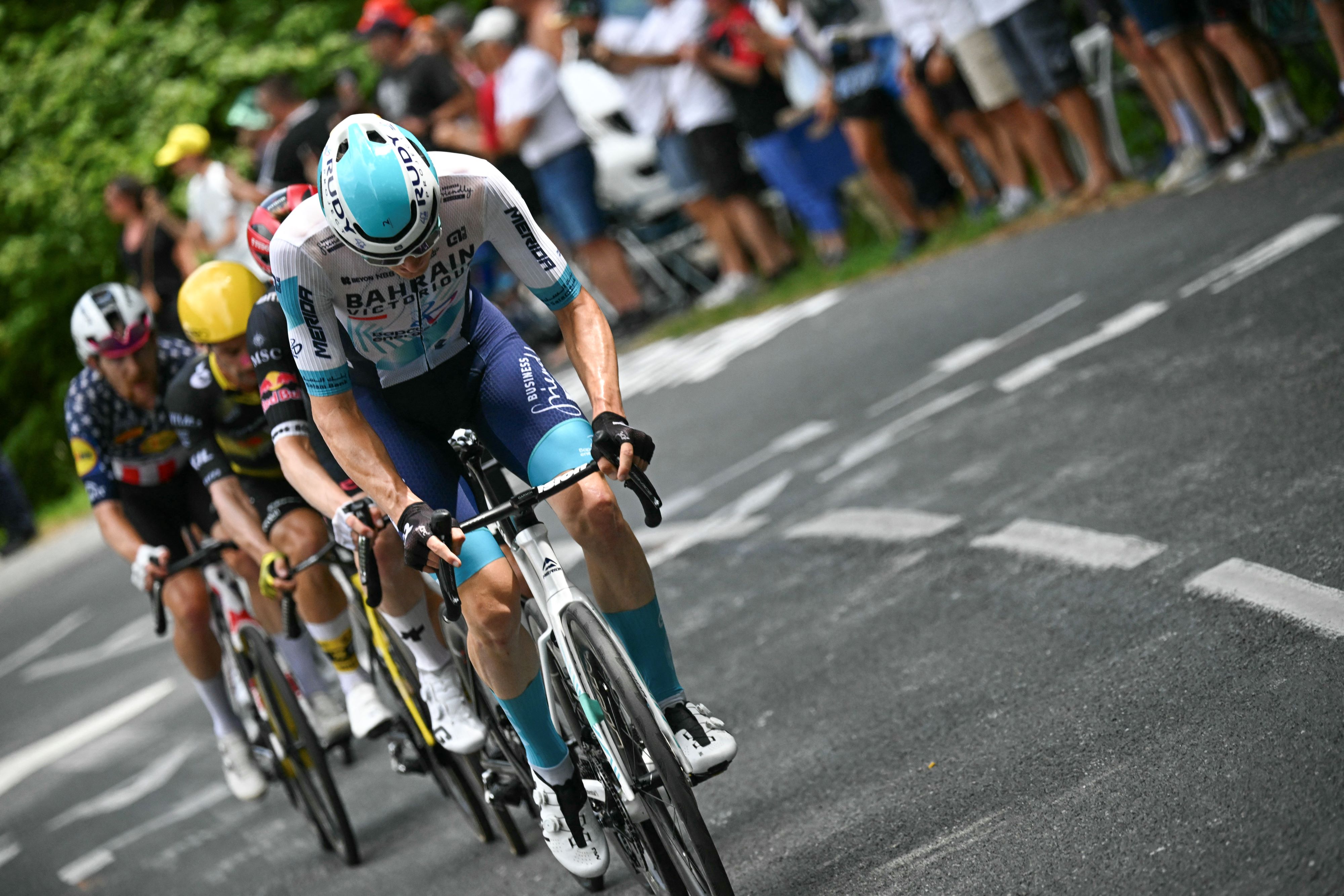 Matej Mohoric leads break on stage 15 of Tour de France 2025