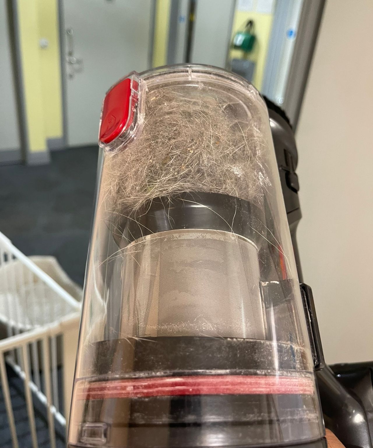 Ultenic U16 Flex dustbin with pet hair in Bristol ARC