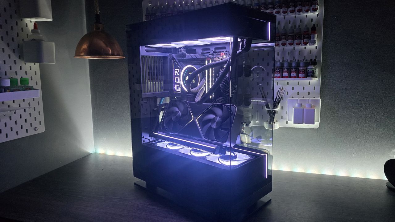 Phanteks Evolv X2 PC case