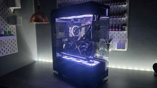 Phanteks Evolv X2 PC case