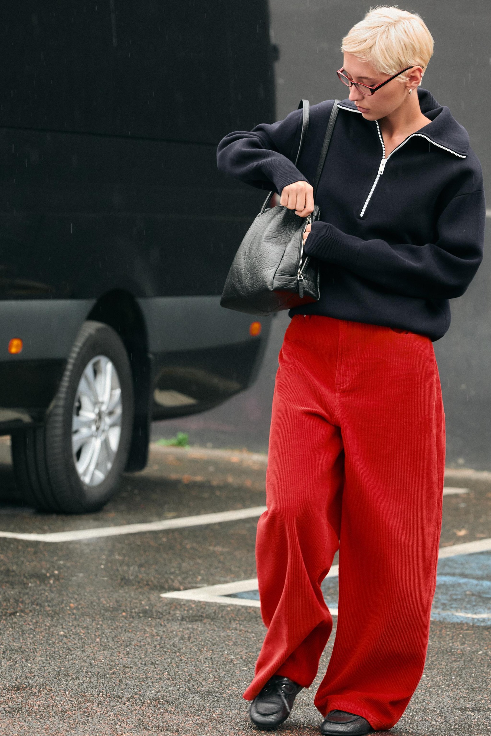 Wide-Leg Corduroy Pants - Red - Xs
