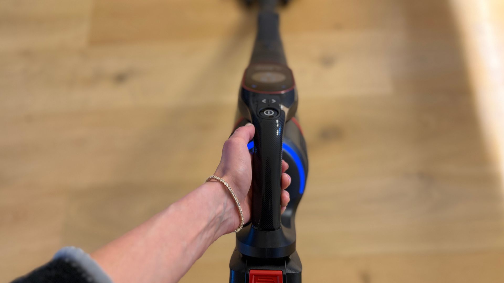 Testing the Bosch Unlimited 10 ProPower Vacuum