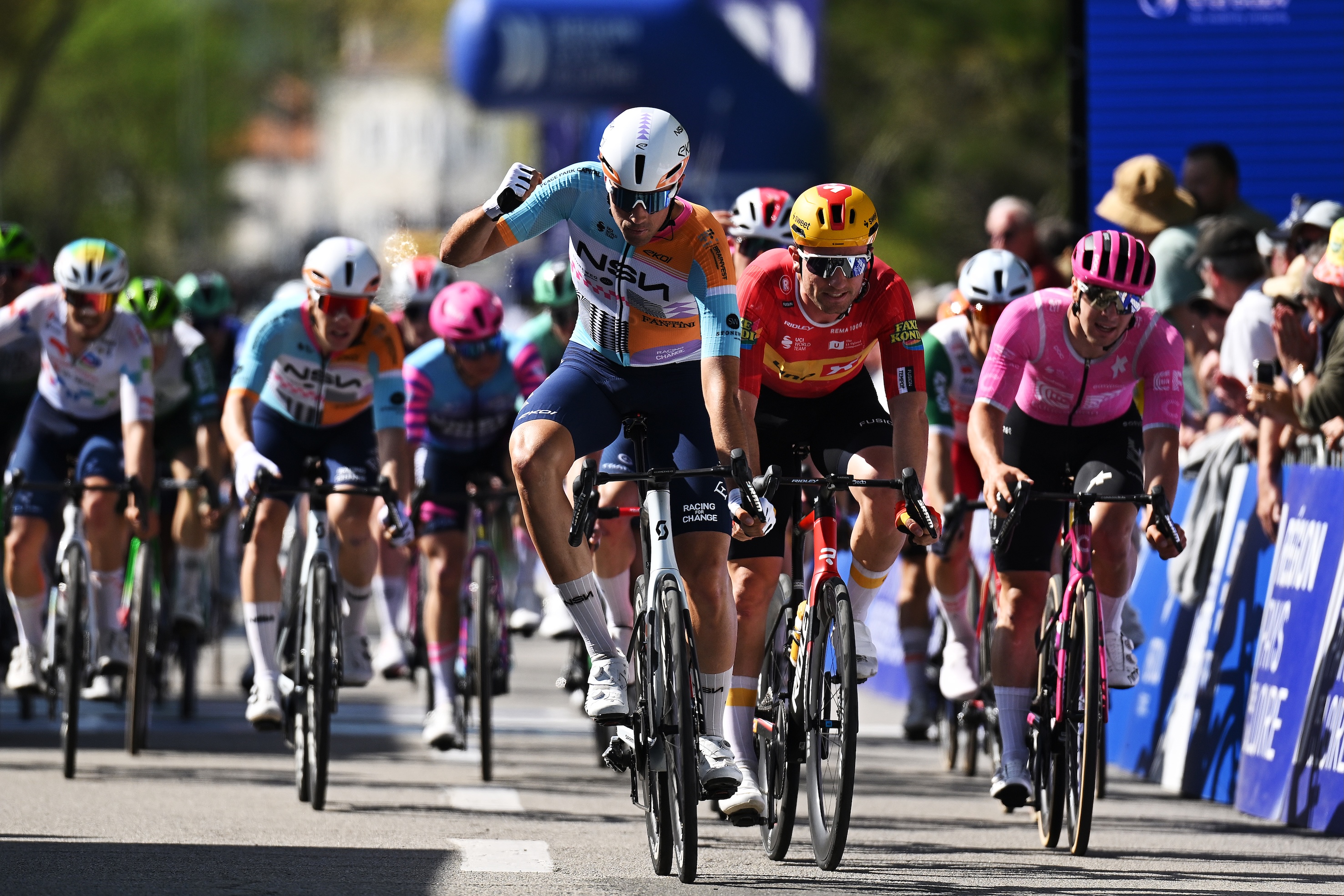 Ethan Vernon wins a stage of the Pays de la Loire 2026
