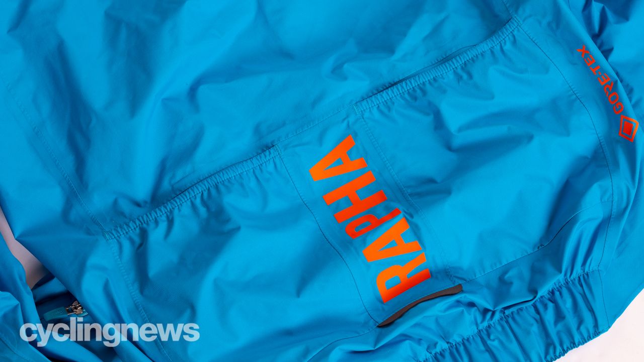 Rapha Pro Team Insulated Gore-Tex Rain Jacket pocket overview