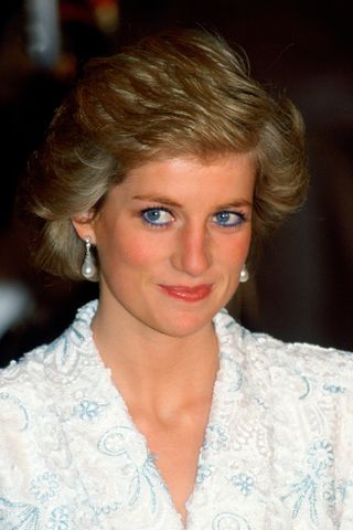Princess Diana pictured with blue eyeliner