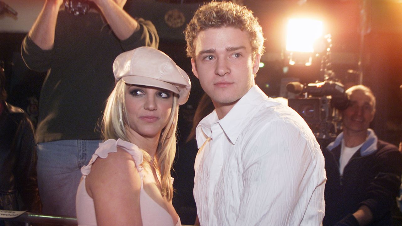 Britney Spears and Justin Timberlake at &#039;Crossroads&#039; movie premiere