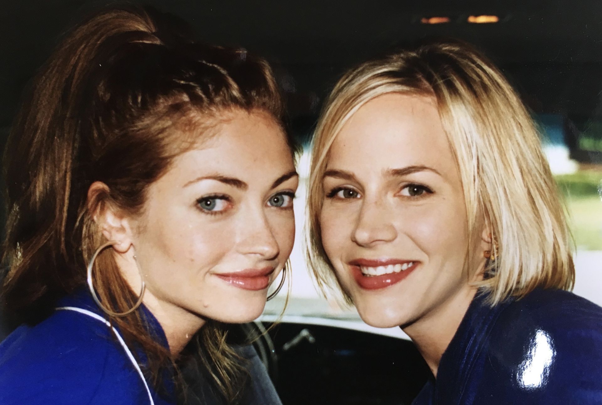Rebecca Gayheart and Julie Benz in Jawbreaker