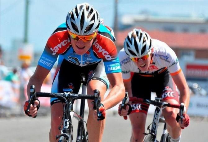 Aaron Donnelly (Team Jayco-AIS) puts in an attack