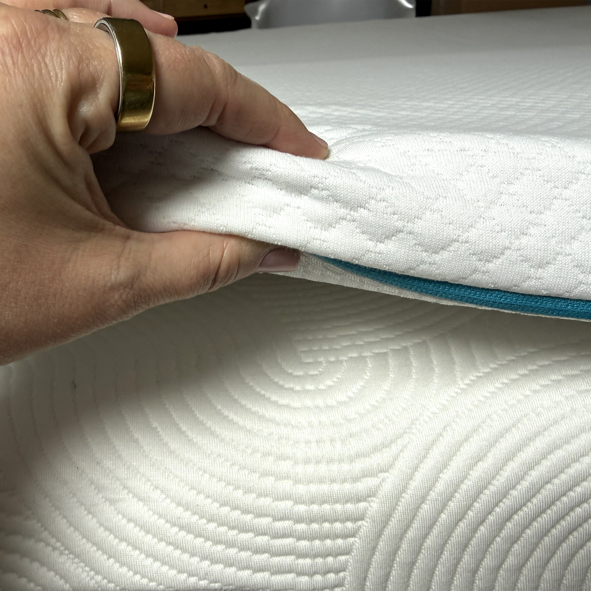 The Simba Cool Foam Mattress Topper being review at home