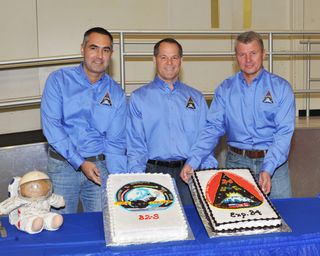 Expedition 33/34 Cake-Cutting Ceremony