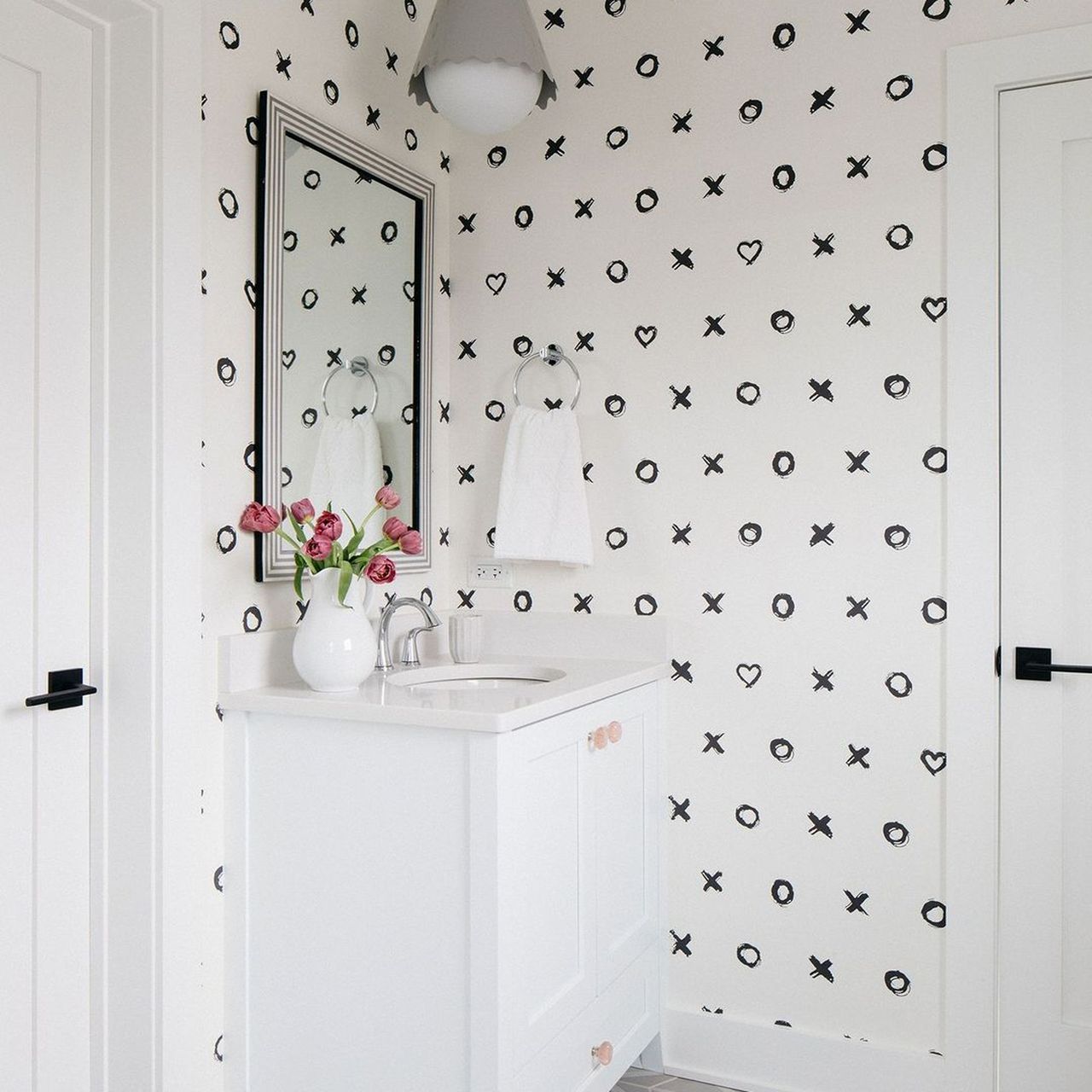 7 small bathroom vanity ideas to copy if you can't splash the cash ...