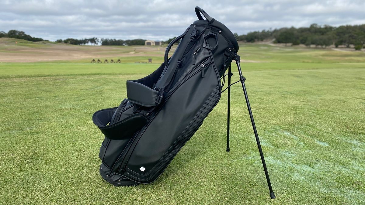 SuperStroke Pantheon Stand Bag Review | Golf Monthly