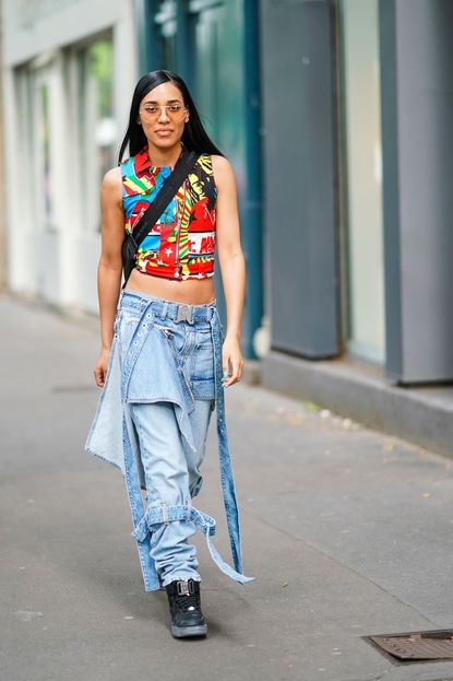 The Grown-Up Way to Wear Jean Shorts  Jean short outfits, Short outfits,  Summer fashion