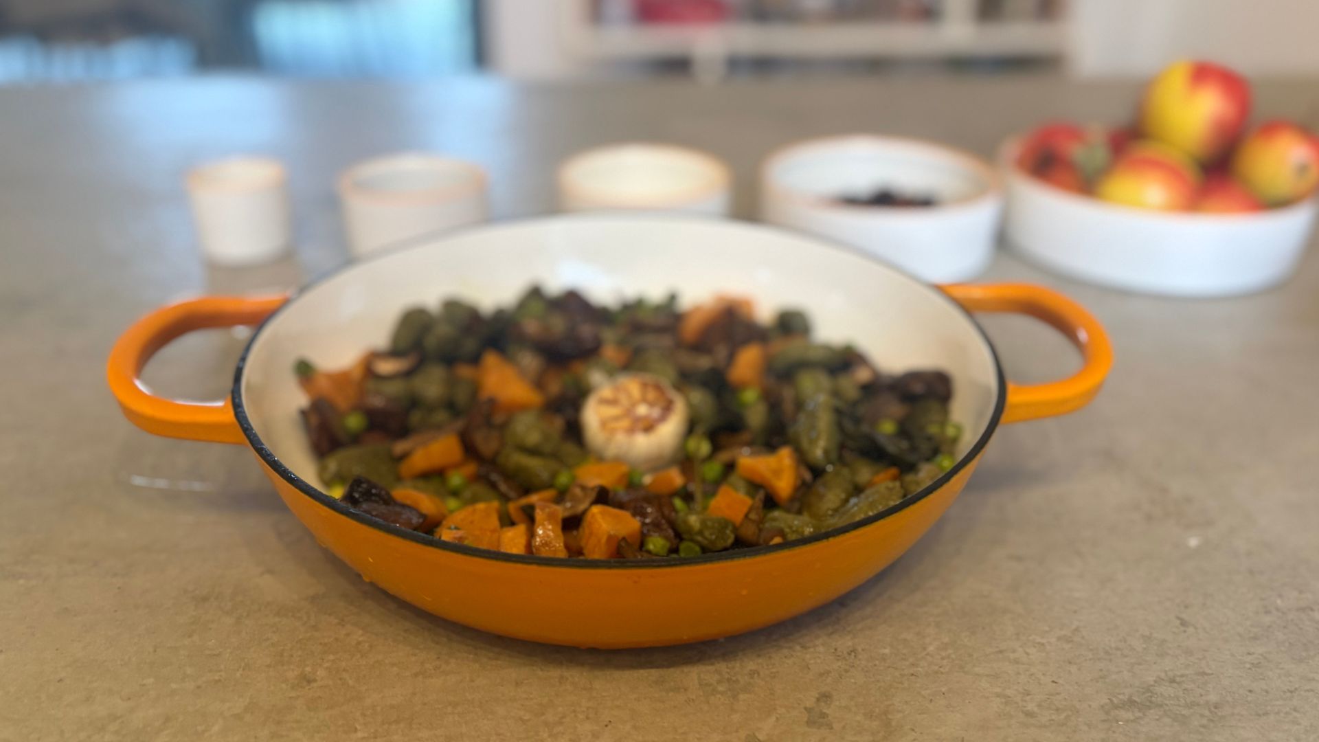 Testing the Dunelm Cast Iron Casserole Dish