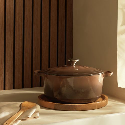Cast Iron Casserole Dish 