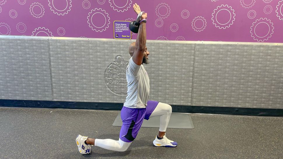 Build full-body muscle and core strength in just 8 moves with this ...