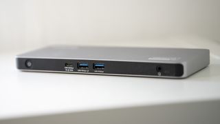 Plugable UD-7400PD dock