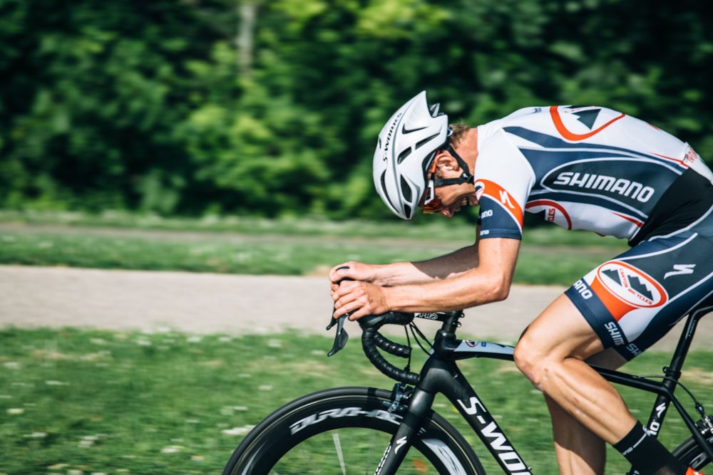The short course didn't mean the race was short on suffering. A Canyon Bicycles team rider pushes through the pain on the closing stretch