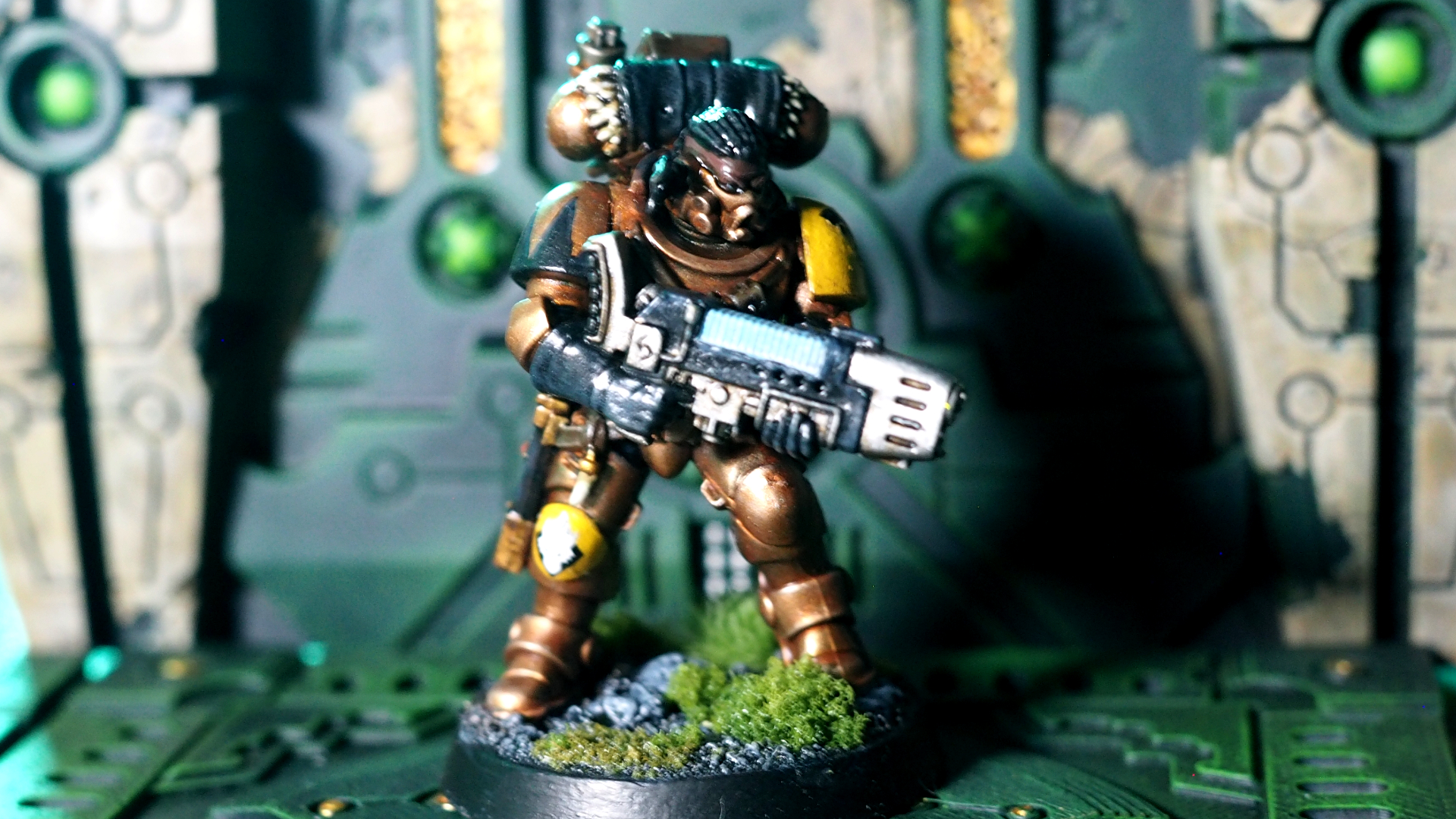 A Space Wolf Scout stalks a Tomb World