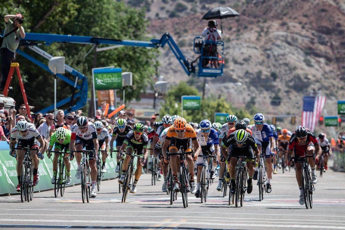 The close sprint for the line