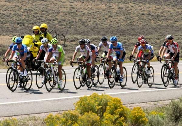 Alex Howes (Garmin-Sharp) leads the day's break